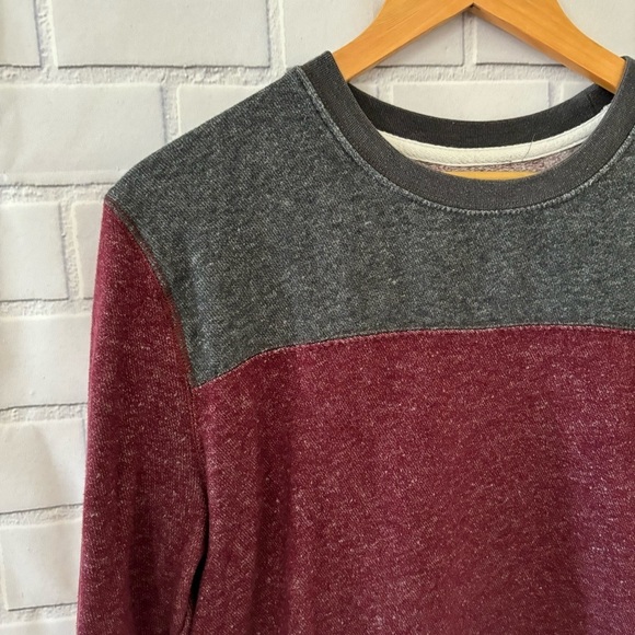 Urban Pipeline Pullover crew neck sweater Size Medium - Picture 3 of 7